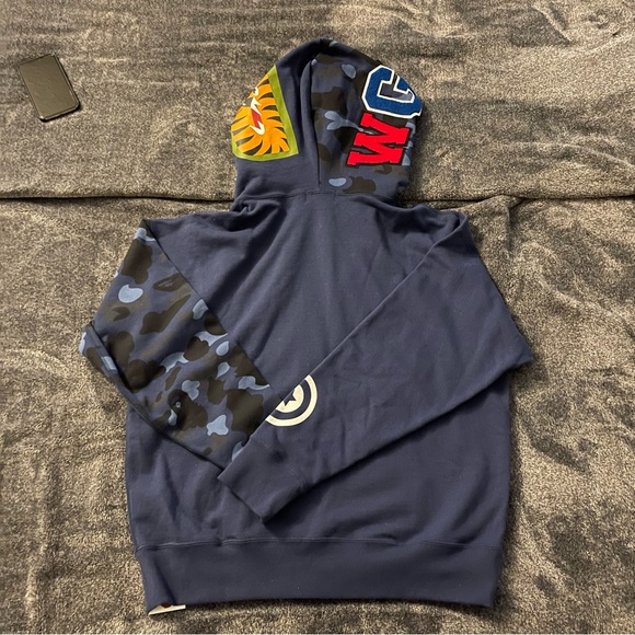 BAPE Color Camo Giant shark Loose Fit Full Zip Hoodie Mens. - Picture 6 of 10